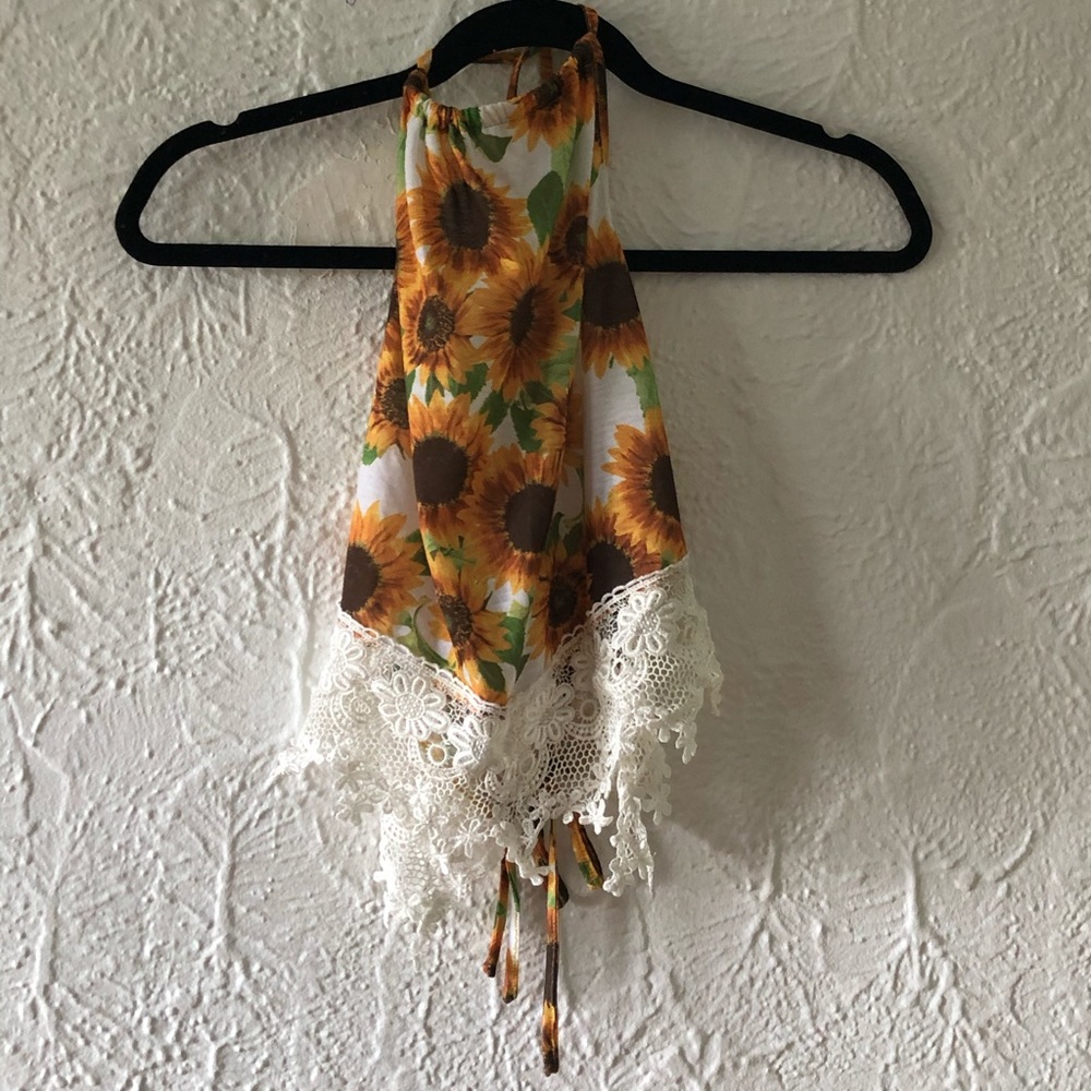 Summer sunflower top
